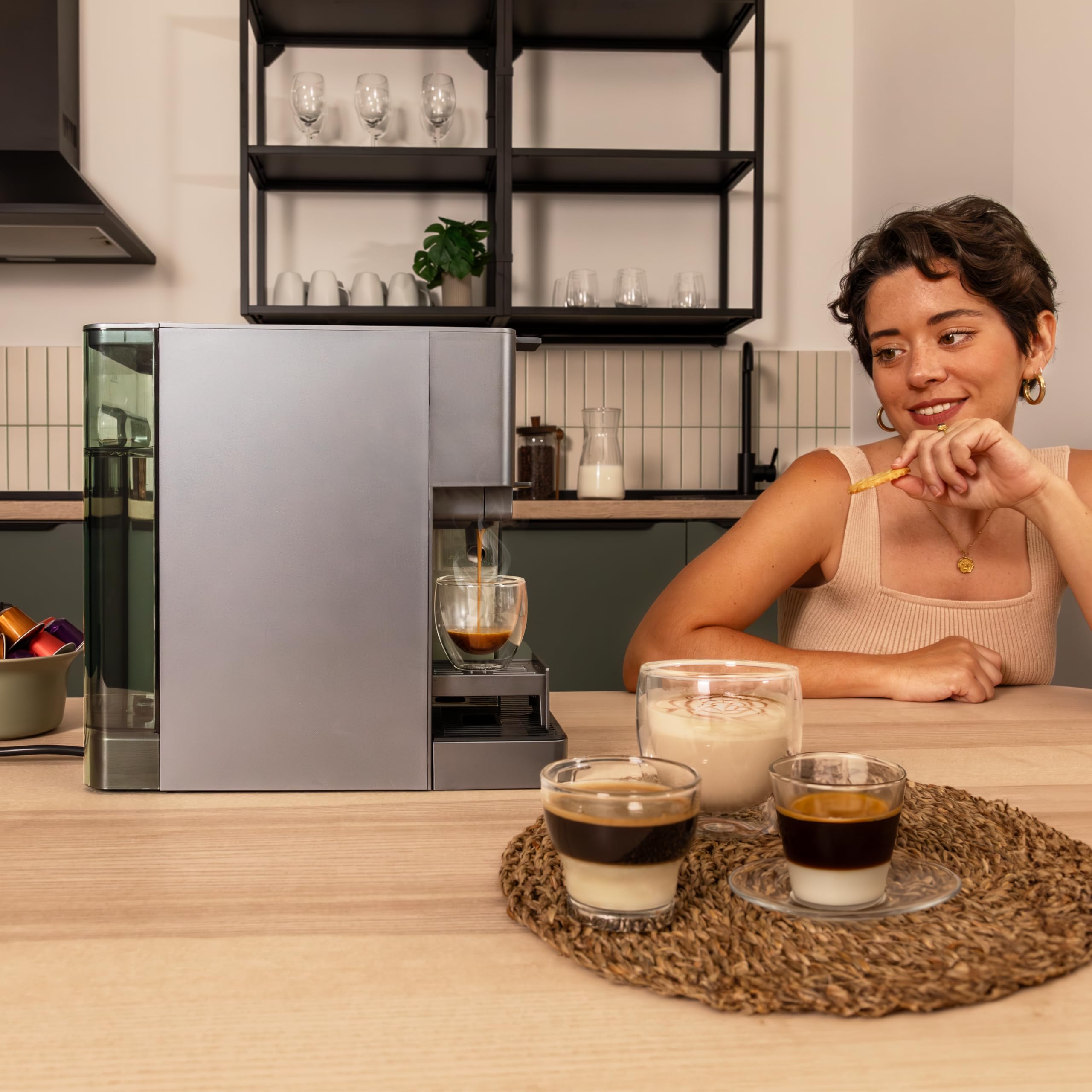 Cafetières à Capsules FreeStyle Latte T. Cafetière multifonctionnelle,1350 W avec réservoir de 400 ml | Elevira